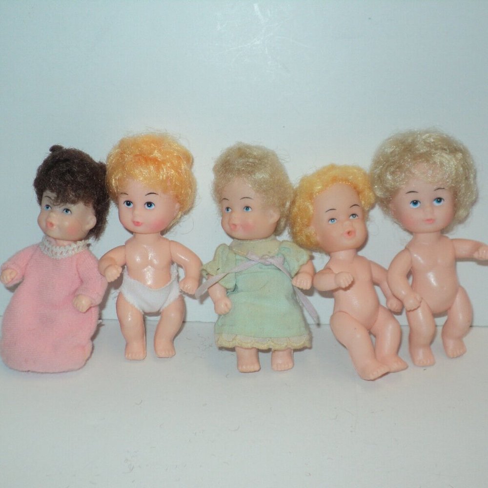 Lot of 5 Vintage Dolls 4" 1980's 4 Blondes, 1 Brunette Moveable Limbs Unbranded